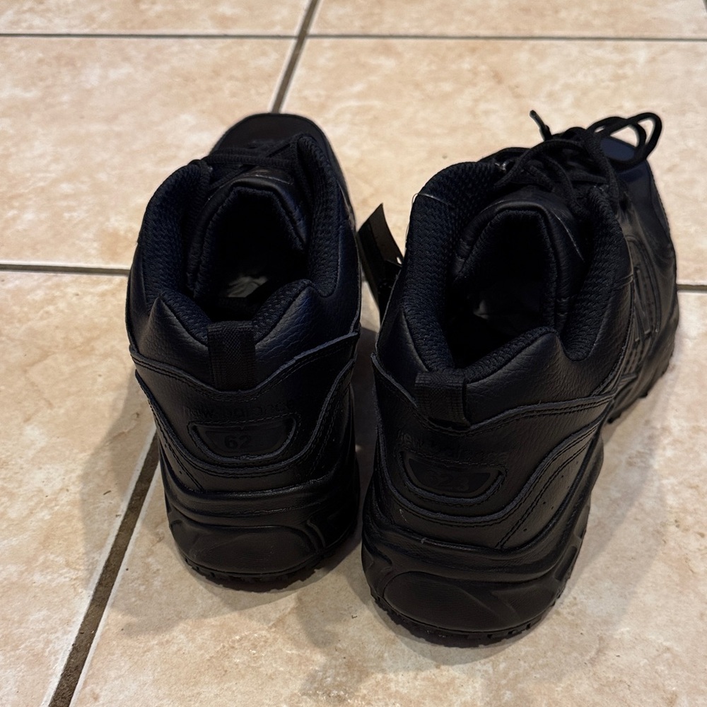 New Balance Men's Black Sneakers style 623 training - Picture 5 of 9